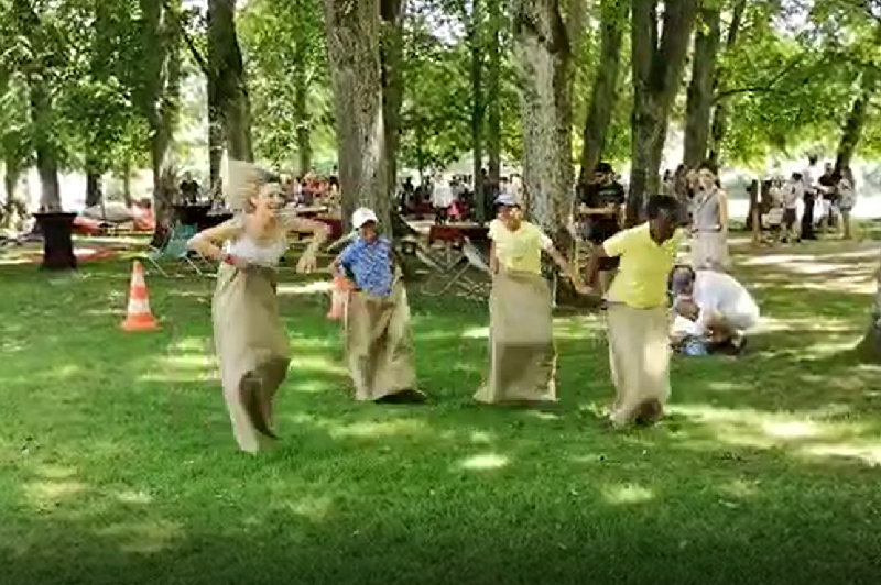 Location jeux, châteaux, animations, décorations gonflables pour vos événements privés ou publics !