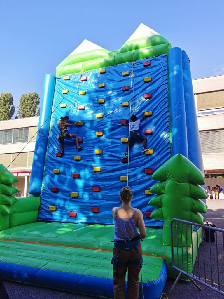 Location jeux, châteaux, animations, décorations gonflables pour vos événements privés ou publics !